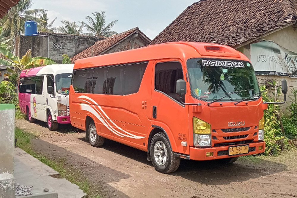 Sewa Mobil Elf Long Jogja